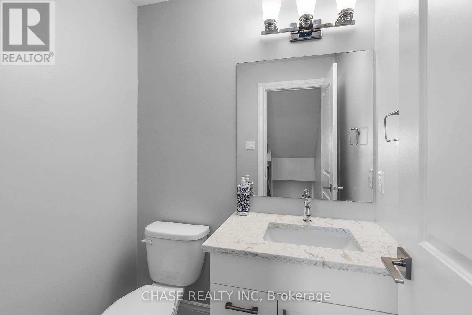728 Reverie Private, Ottawa, Ontario  K2S 0T9 - Photo 14 - X12422204