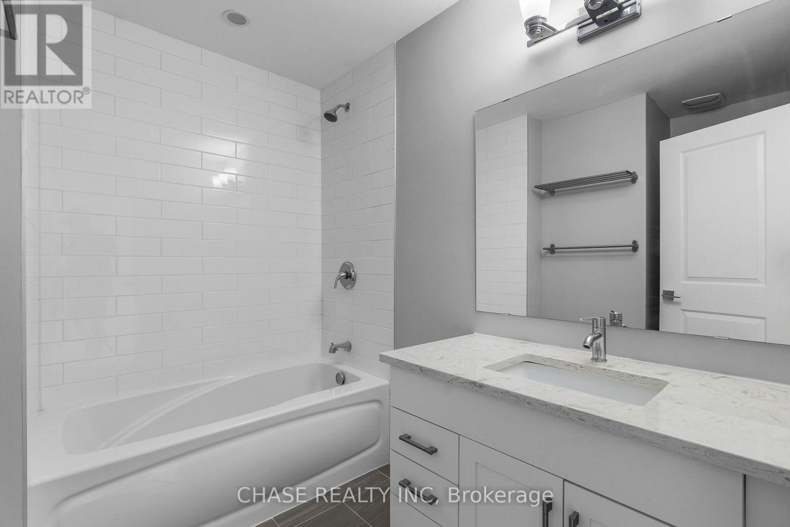 728 Reverie Private, Ottawa, Ontario  K2S 0T9 - Photo 21 - X12422204