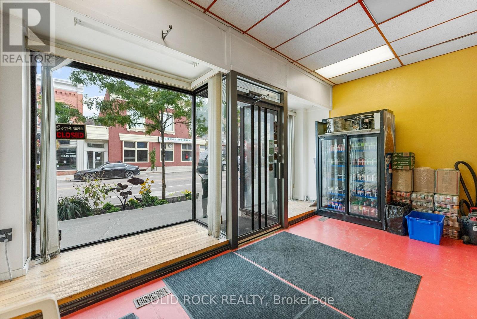 228-232 Raglan Street S, Renfrew, Ontario  K7V 1Z6 - Photo 12 - X12422205