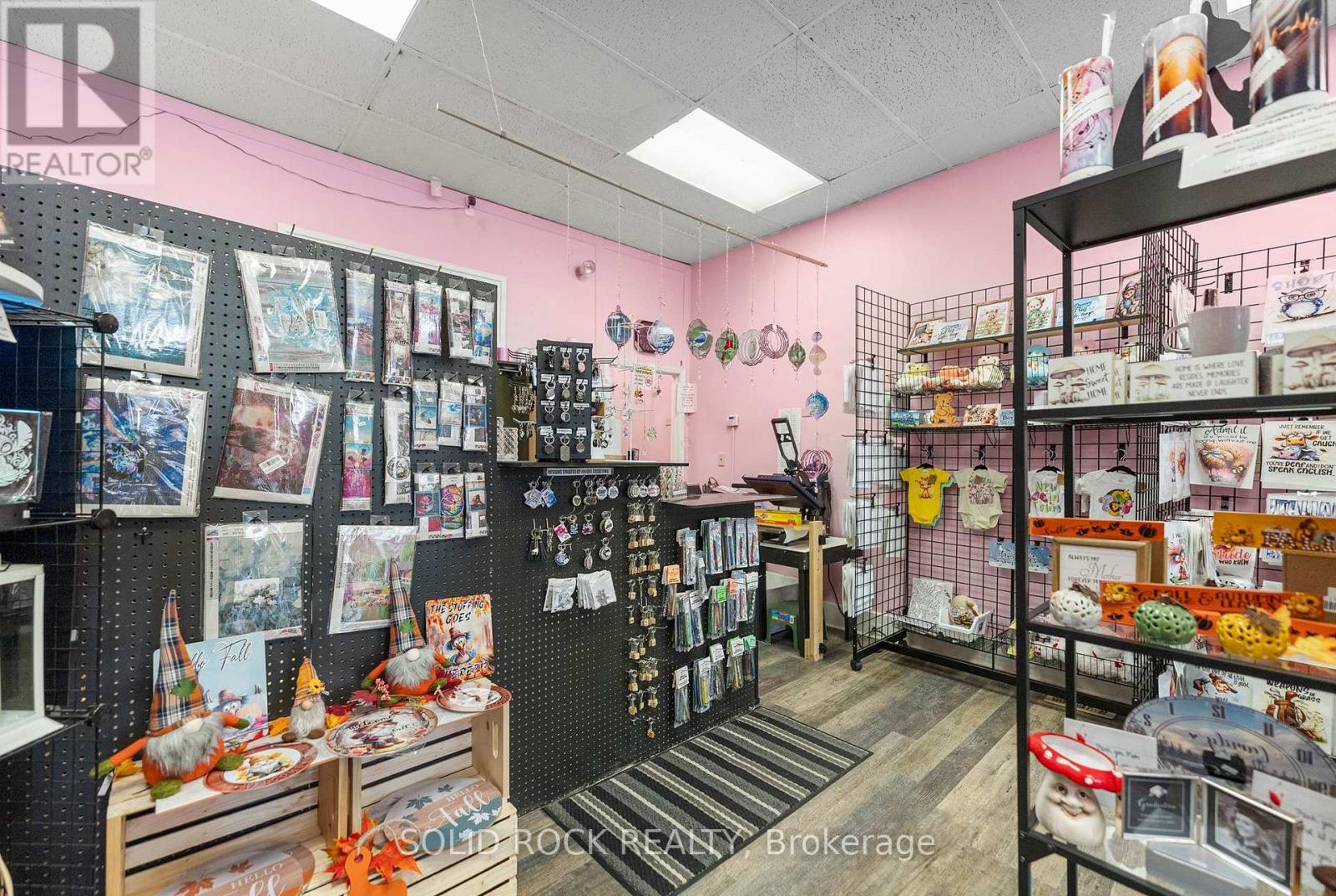 228-232 Raglan Street S, Renfrew, Ontario  K7V 1Z6 - Photo 5 - X12422205
