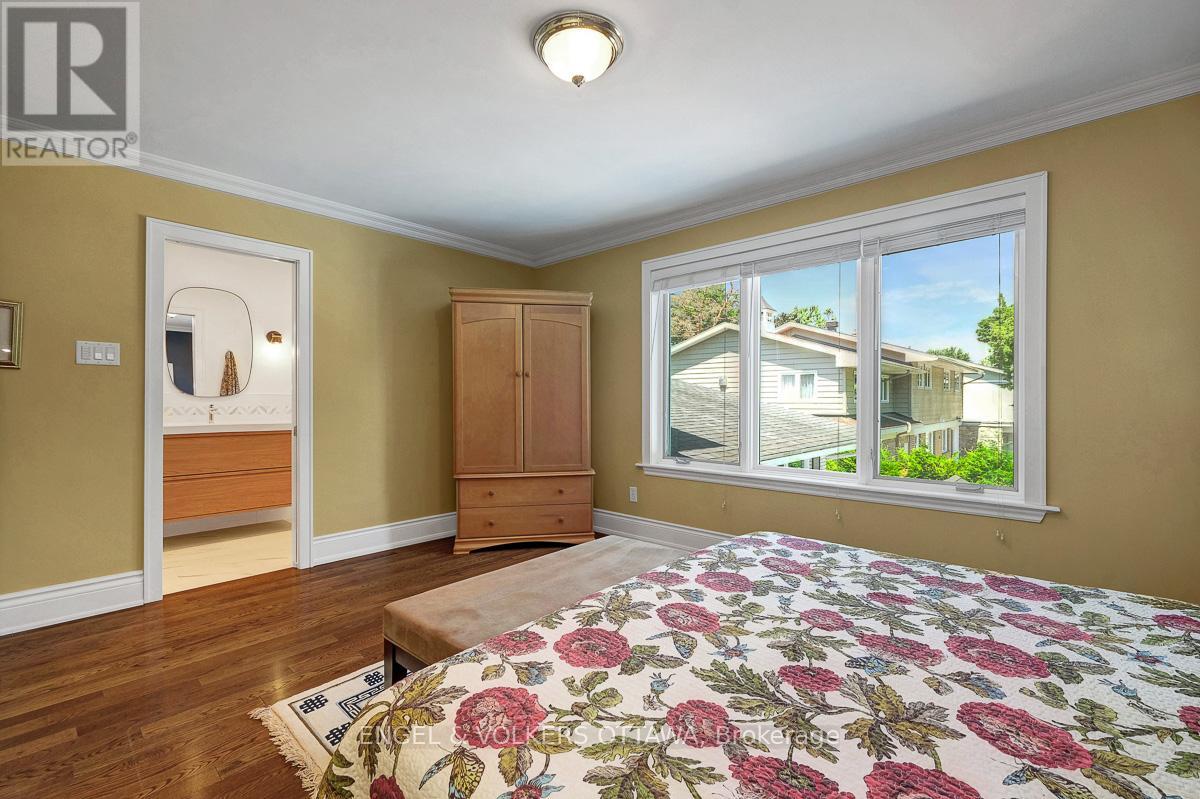 3 Mohawk Crescent, Ottawa, Ontario  K2H 7G7 - Photo 28 - X12422226