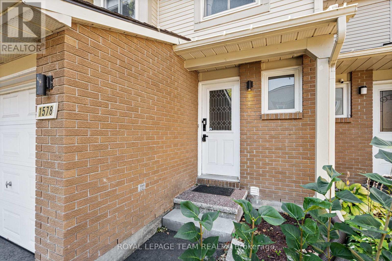 1578 Cheevers Crescent, Ottawa, Ontario  K4A 2J8 - Photo 2 - X12422252
