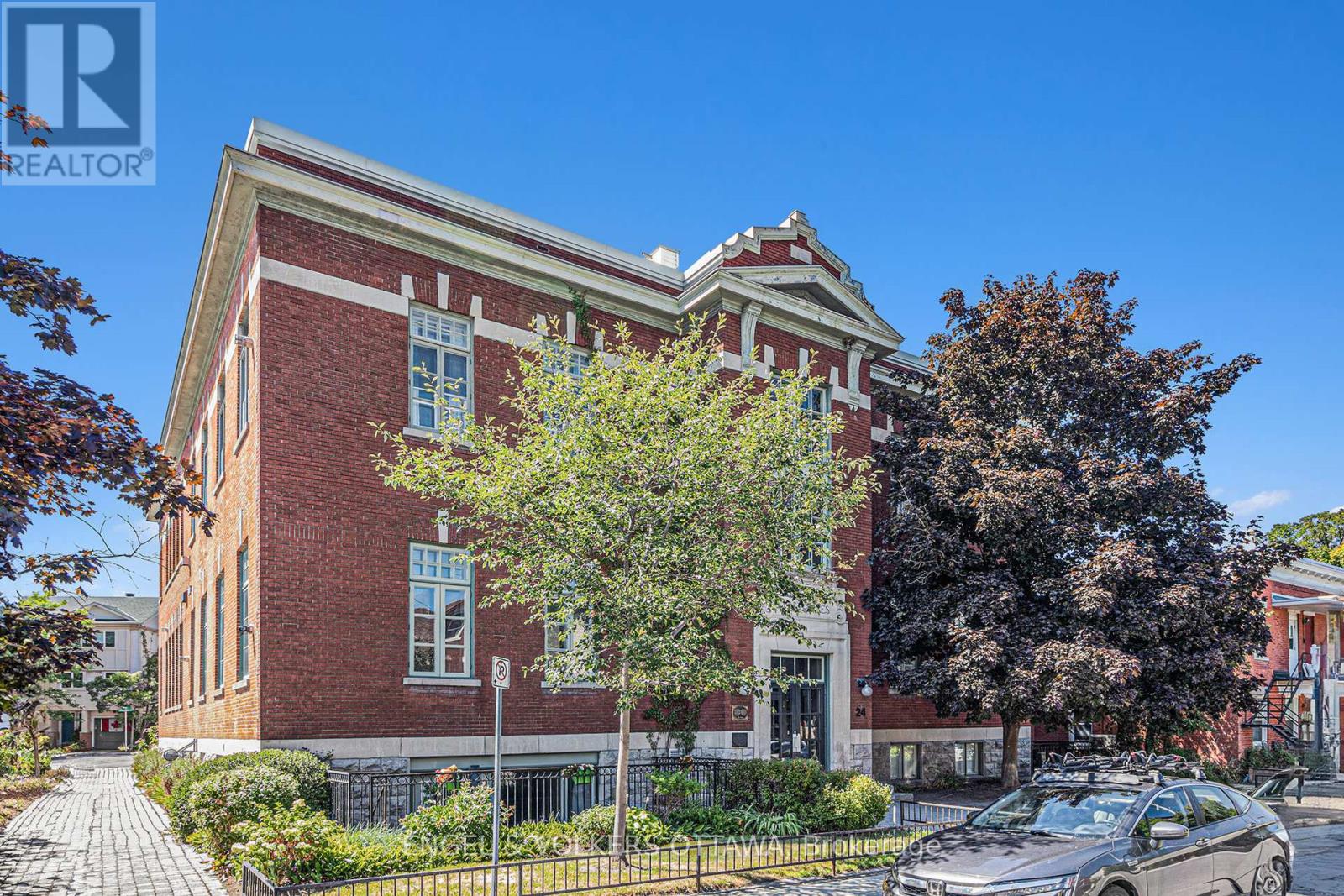 203 - 24 Springfield Road, Ottawa, Ontario  K1M 1C9 - Photo 3 - X12422270