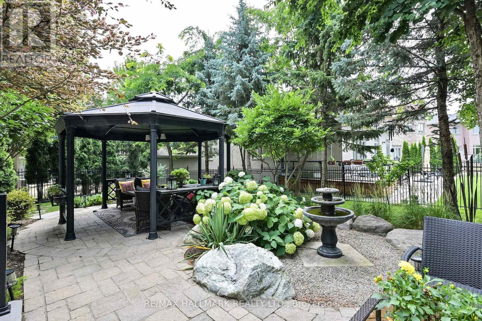 436 Paradelle Drive, Richmond Hill, Ontario  L4E 4R9 - Photo 46 - N12422130