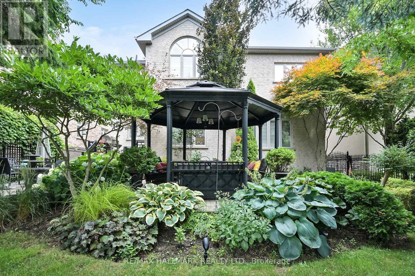 436 Paradelle Drive, Richmond Hill, Ontario  L4E 4R9 - Photo 49 - N12422130
