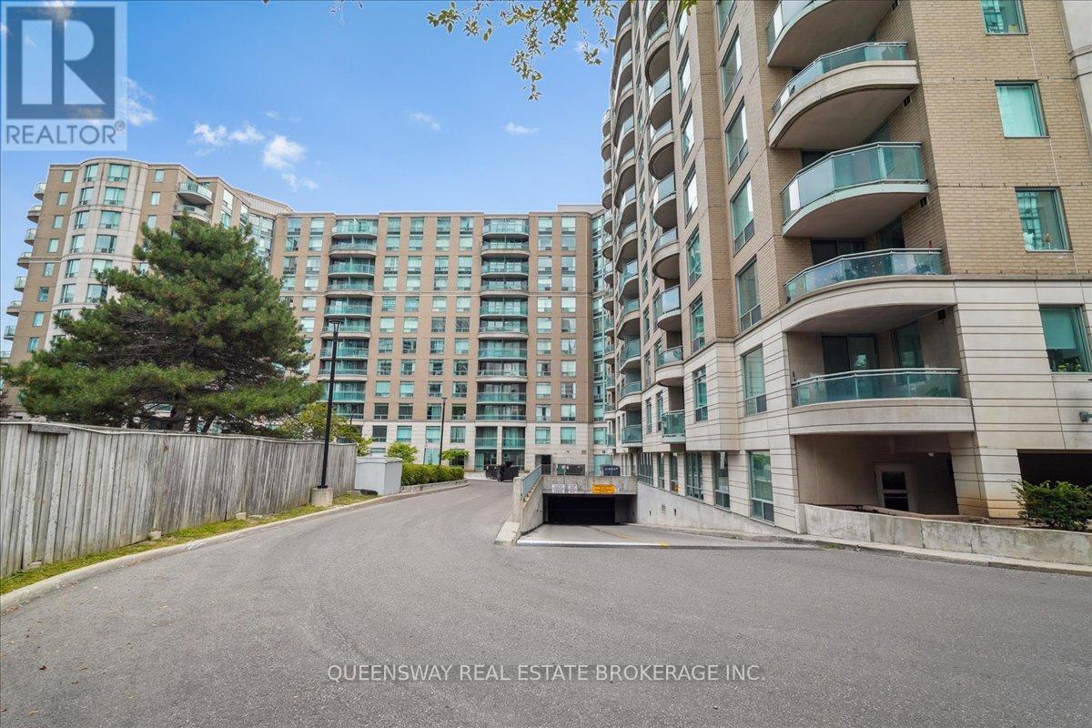 200 - 28 Pemberton Avenue, Toronto, Ontario  M2M 4L1 - Photo 30 - C12421145