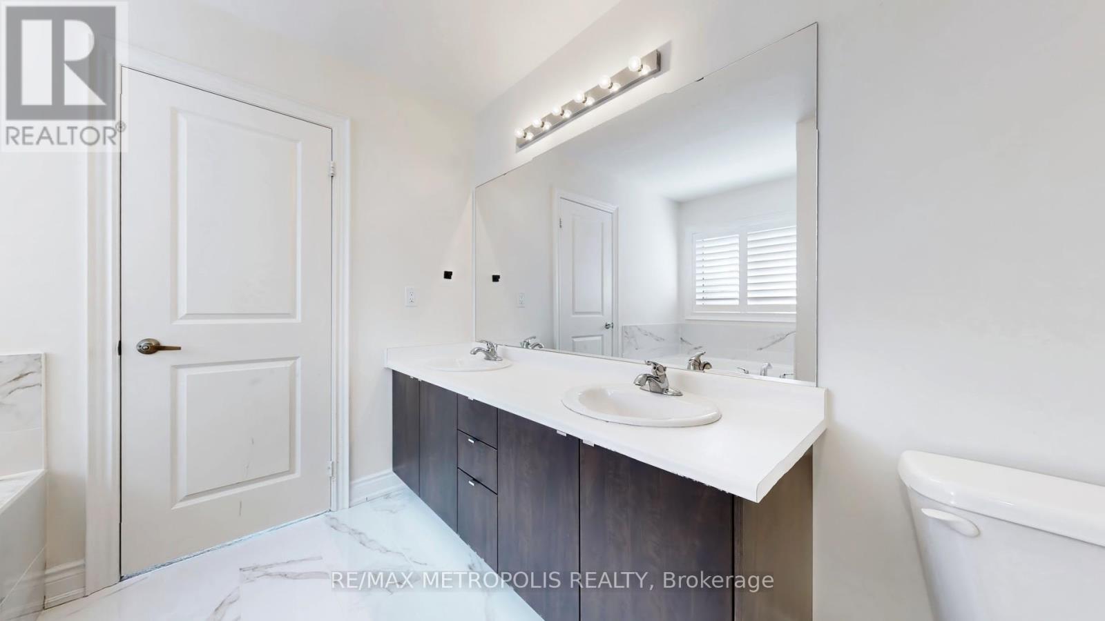 156 Muirfield Drive, Barrie, Ontario  L4N 5S4 - Photo 28 - S12422106
