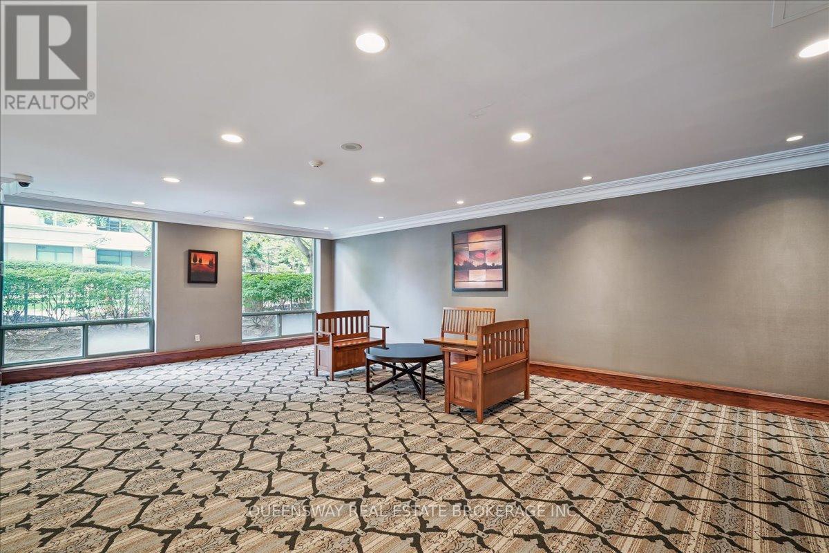 200 - 28 Pemberton Avenue, Toronto, Ontario  M2M 4L1 - Photo 20 - C12421145