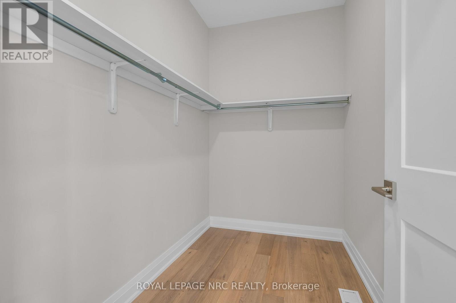13 - 1465 Station Street, Pelham, Ontario  L0S 1E0 - Photo 26 - X12422164
