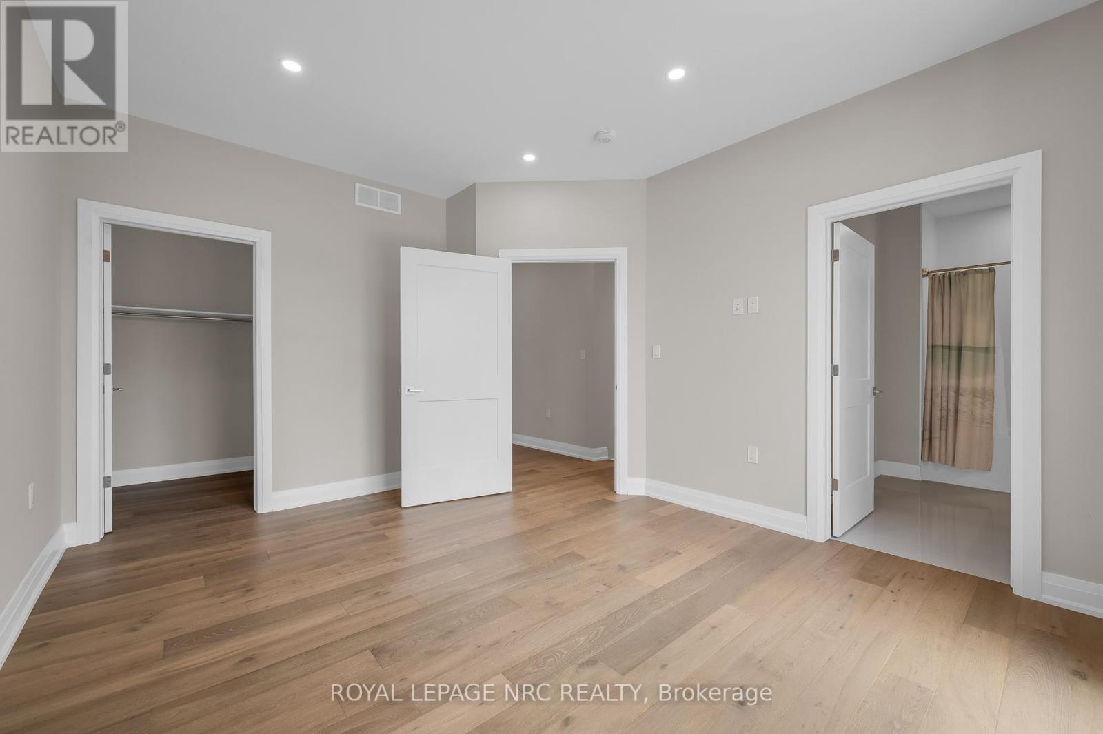 13 - 1465 Station Street, Pelham, Ontario  L0S 1E0 - Photo 28 - X12422164