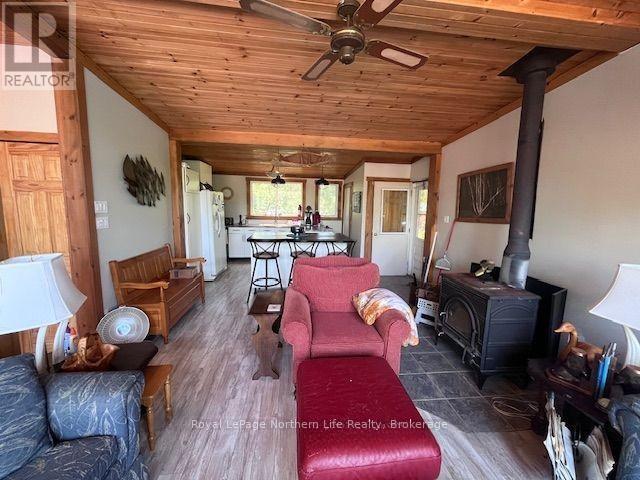 144 Lake Temagami Isl 25 Island, Temagami, Ontario  P0H 2H0 - Photo 21 - X12422190