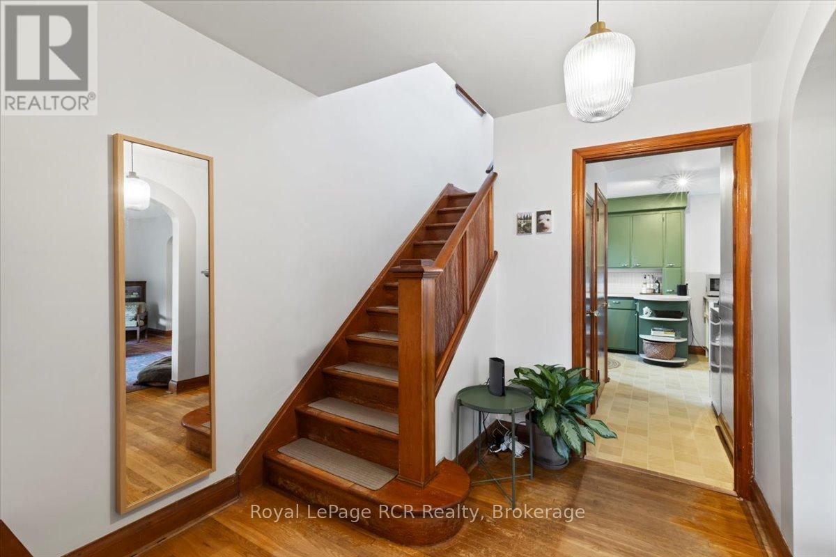 76 7th Street, Hanover, Ontario  N4N 1G4 - Photo 15 - X12422287