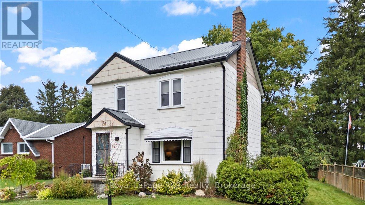 76 7th Street, Hanover, Ontario  N4N 1G4 - Photo 2 - X12422287