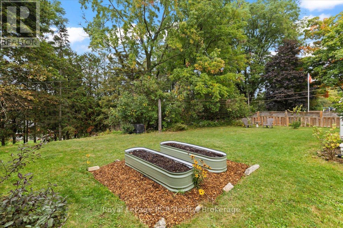 76 7th Street, Hanover, Ontario  N4N 1G4 - Photo 21 - X12422287