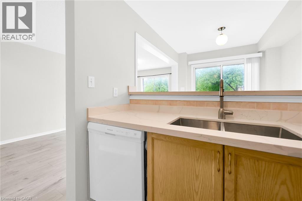 2494 Newcastle Crescent, Oakville, Ontario  L6M 4P3 - Photo 13 - 40772310