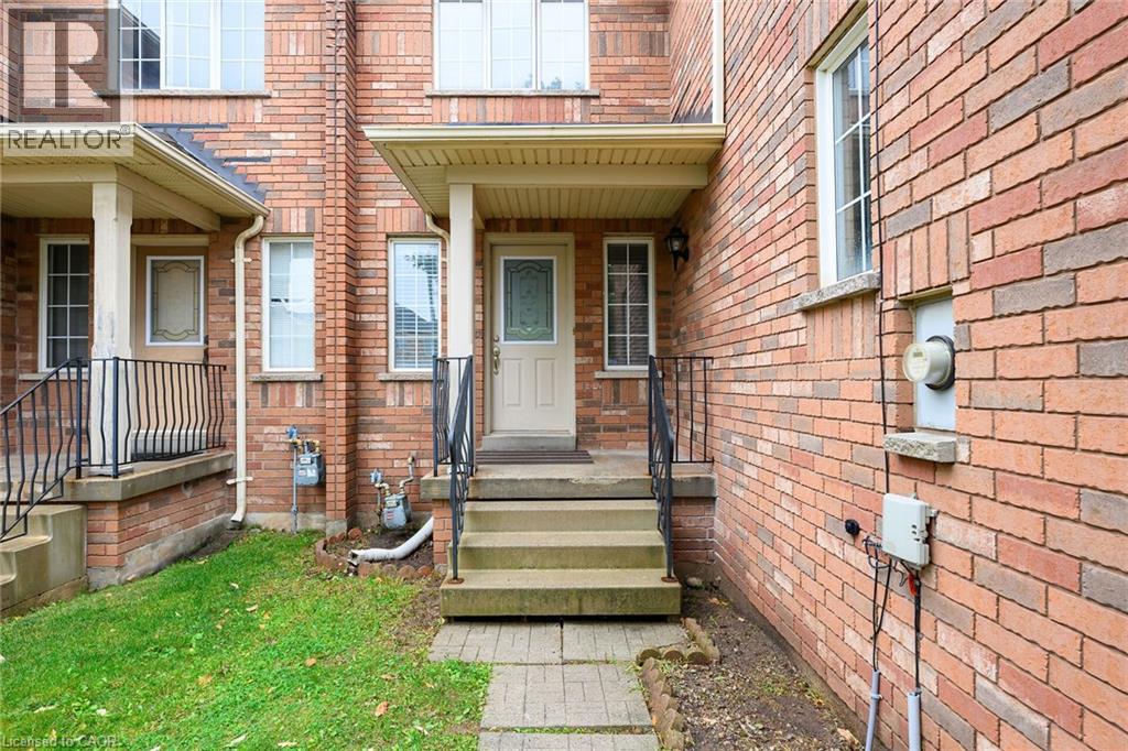 2494 Newcastle Crescent, Oakville, Ontario  L6M 4P3 - Photo 4 - 40772310