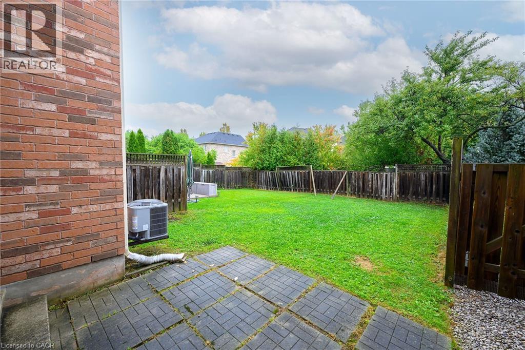 2494 Newcastle Crescent, Oakville, Ontario  L6M 4P3 - Photo 38 - 40772310