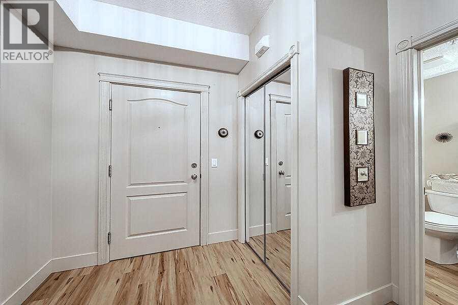1233, 151 Country Village Road Ne, Calgary, Alberta  T3K 5X5 - Photo 2 - A2257655