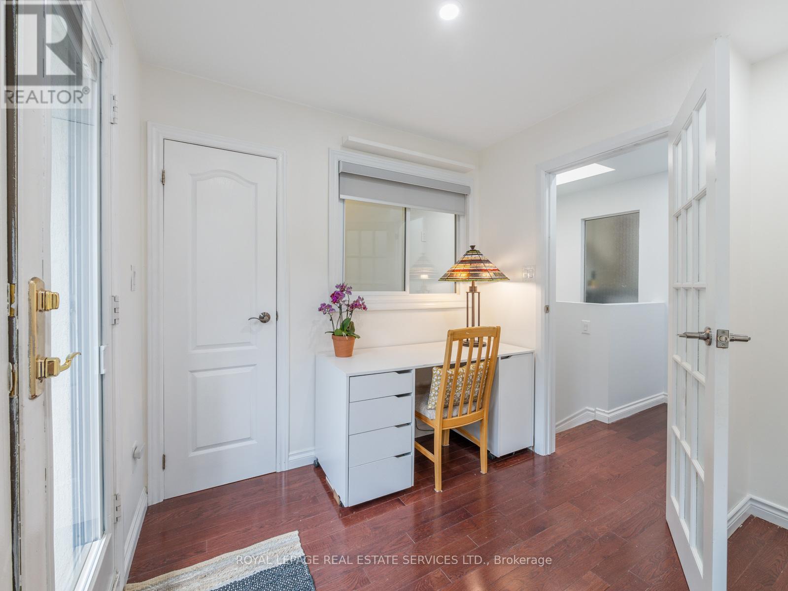 490 Windermere Avenue, Toronto (Runnymede-Bloor West Village), Ontario  M6S 3L6 - Photo 11 - W12422101