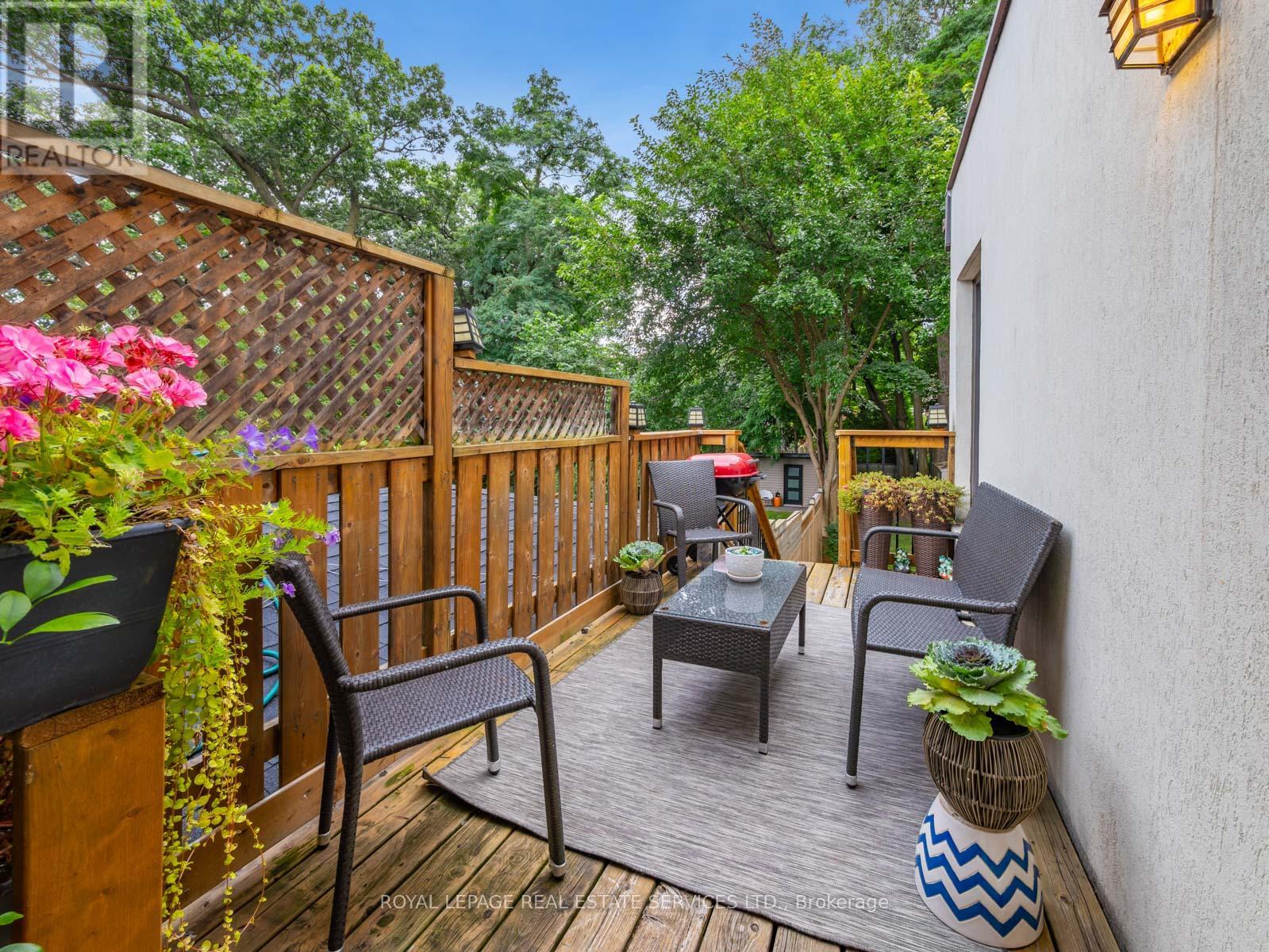 490 Windermere Avenue, Toronto (Runnymede-Bloor West Village), Ontario  M6S 3L6 - Photo 19 - W12422101