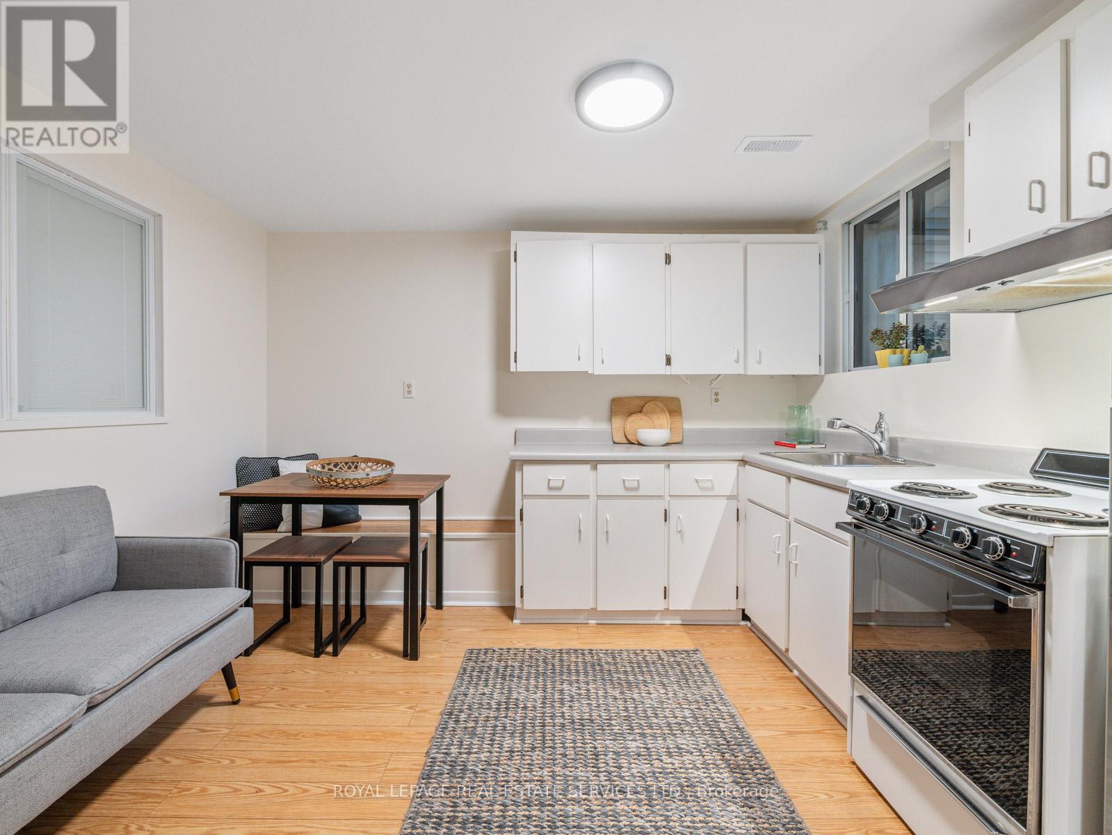 490 Windermere Avenue, Toronto (Runnymede-Bloor West Village), Ontario  M6S 3L6 - Photo 29 - W12422101