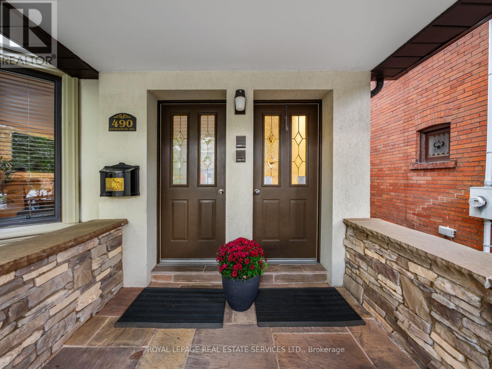 Property at 490 WINDERMERE AVENUE image 3