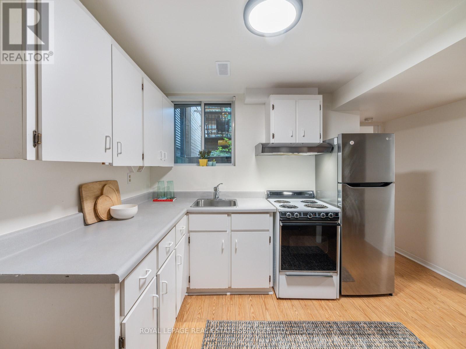 490 Windermere Avenue, Toronto (Runnymede-Bloor West Village), Ontario  M6S 3L6 - Photo 30 - W12422101