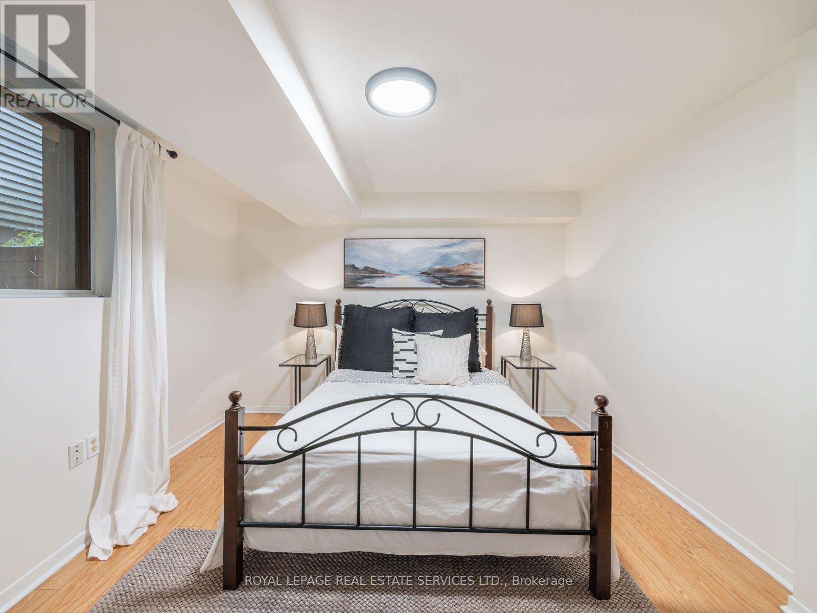 490 Windermere Avenue, Toronto (Runnymede-Bloor West Village), Ontario  M6S 3L6 - Photo 31 - W12422101
