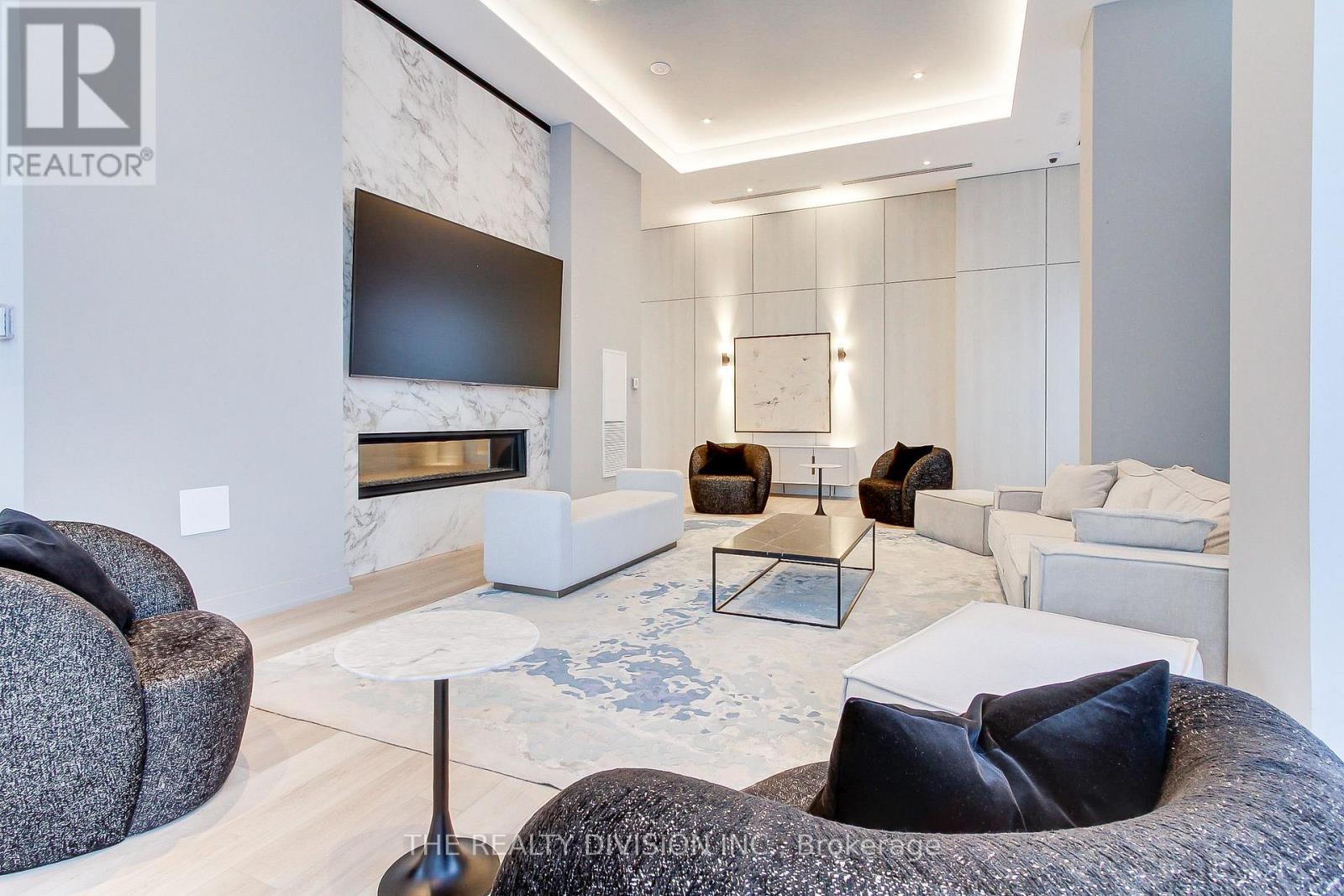 611 - 1063 Douglas Mccurdy Common, Mississauga, Ontario  L5G 4B1 - Photo 35 - W12422136