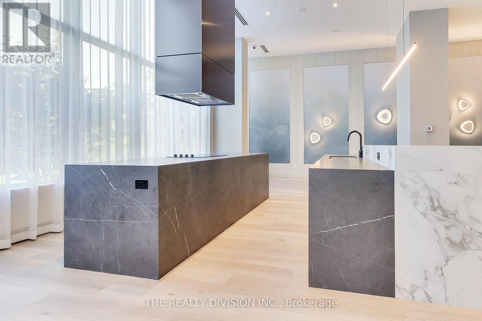 611 - 1063 Douglas Mccurdy Common, Mississauga, Ontario  L5G 4B1 - Photo 37 - W12422136
