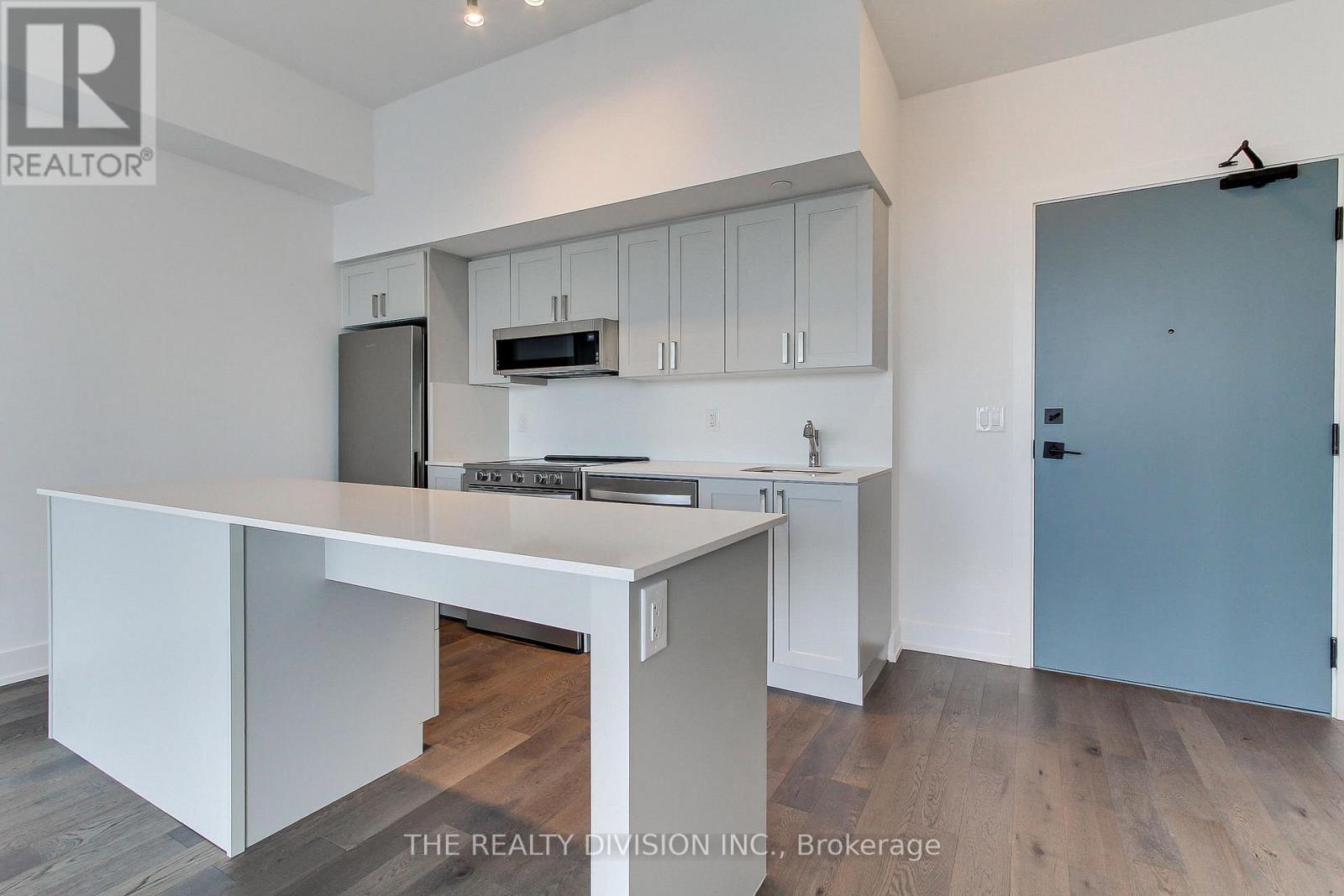 611 - 1063 Douglas Mccurdy Common, Mississauga, Ontario  L5G 4B1 - Photo 7 - W12422136