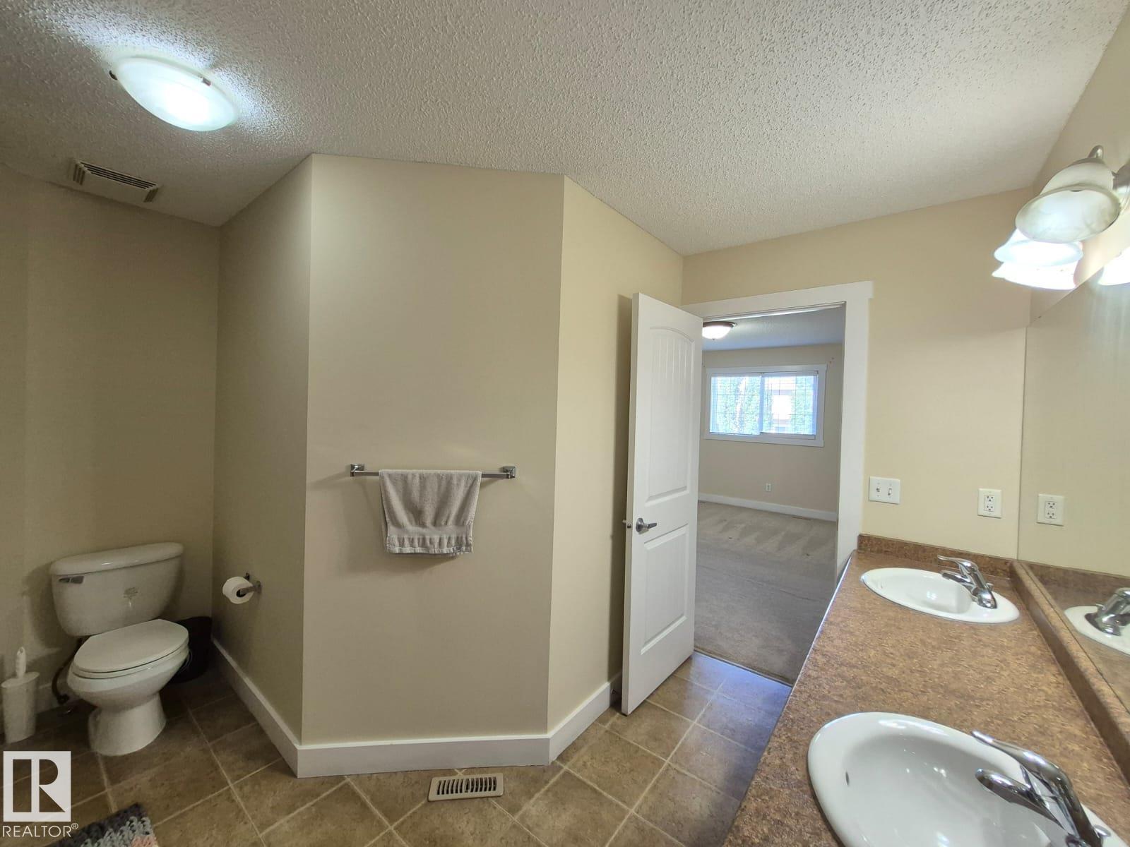 8361 Shaske Cr Nw, Edmonton, Alberta  T6R 0B4 - Photo 19 - E4459095