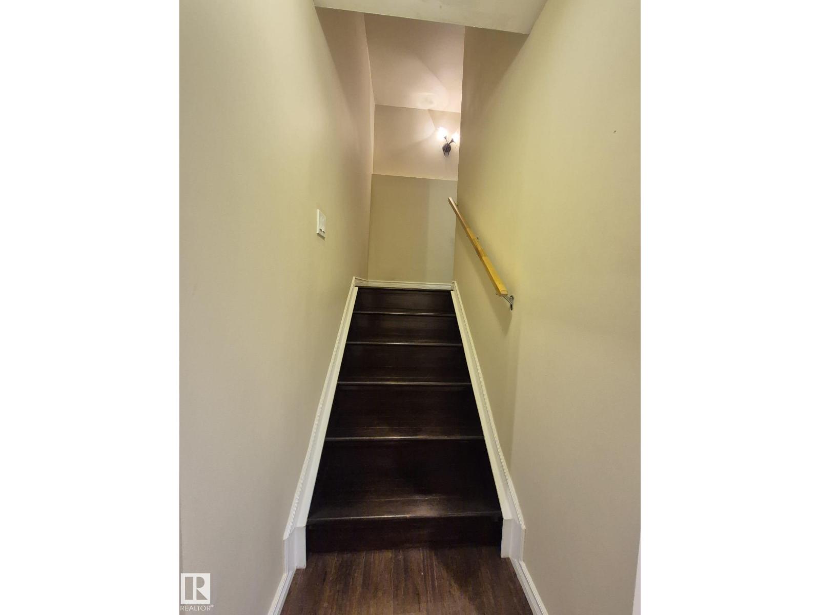 8361 Shaske Cr Nw, Edmonton, Alberta  T6R 0B4 - Photo 57 - E4459095