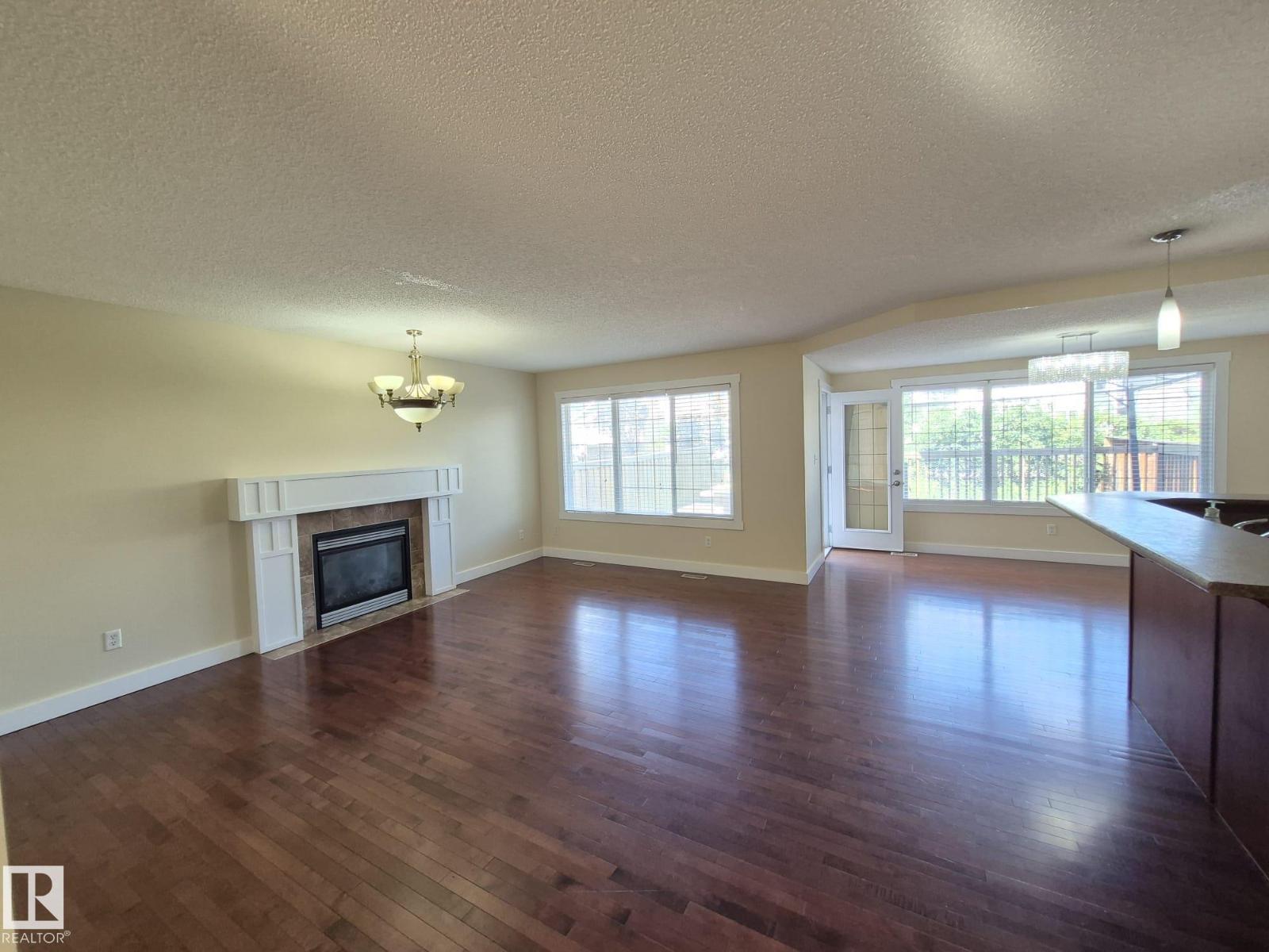8361 Shaske Cr Nw, Edmonton, Alberta  T6R 0B4 - Photo 7 - E4459095