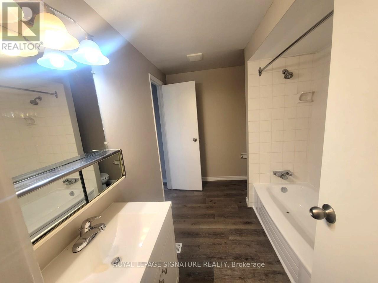 174 - 195 Denistoun Street, Welland, Ontario  L3C 5G2 - Photo 13 - X12422113