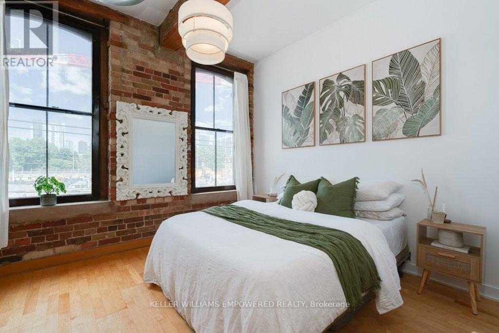 5 - 189 Queen Street E, Toronto, Ontario  M5A 1S2 - Photo 14 - C12422171