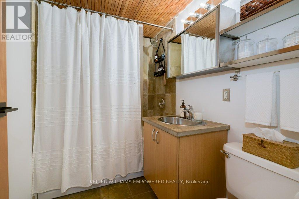 5 - 189 Queen Street E, Toronto, Ontario  M5A 1S2 - Photo 15 - C12422171