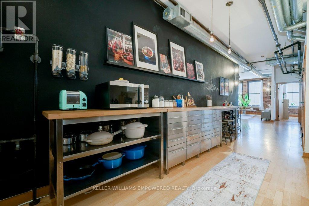 5 - 189 Queen Street E, Toronto, Ontario  M5A 1S2 - Photo 5 - C12422171