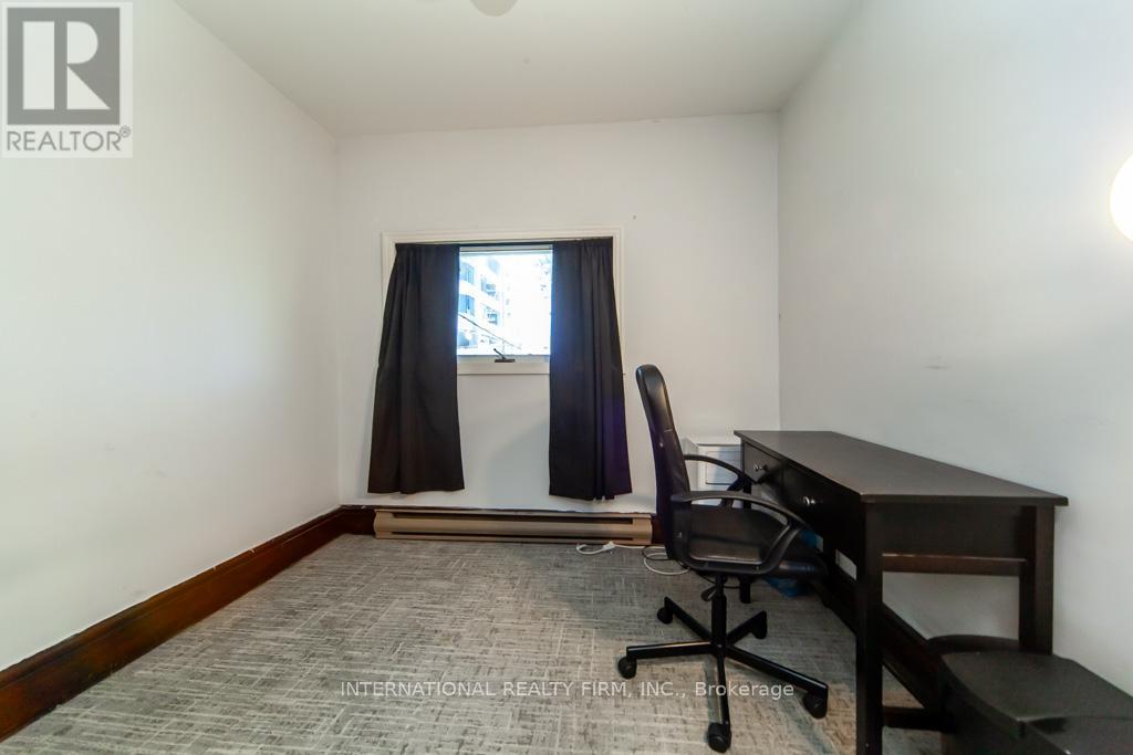 19 Alvin Avenue, Toronto, Ontario  M4T 2A7 - Photo 21 - C12422199