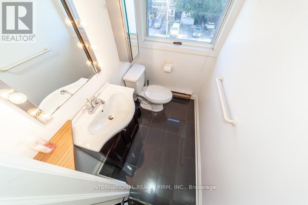 19 Alvin Avenue, Toronto, Ontario  M4T 2A7 - Photo 27 - C12422199