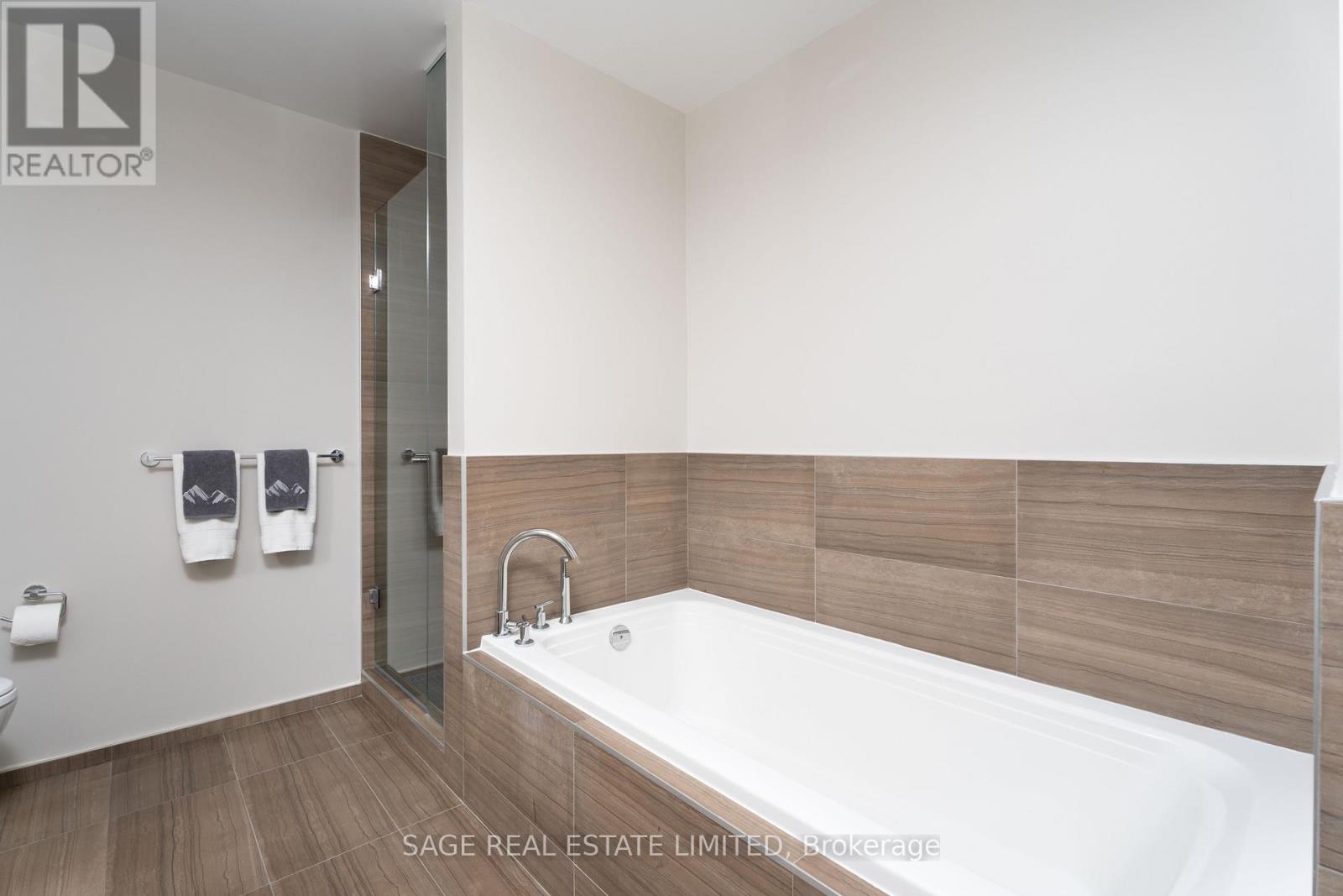 3505 - 8 Charlotte Street, Toronto, Ontario  M5V 0K4 - Photo 18 - C12422257