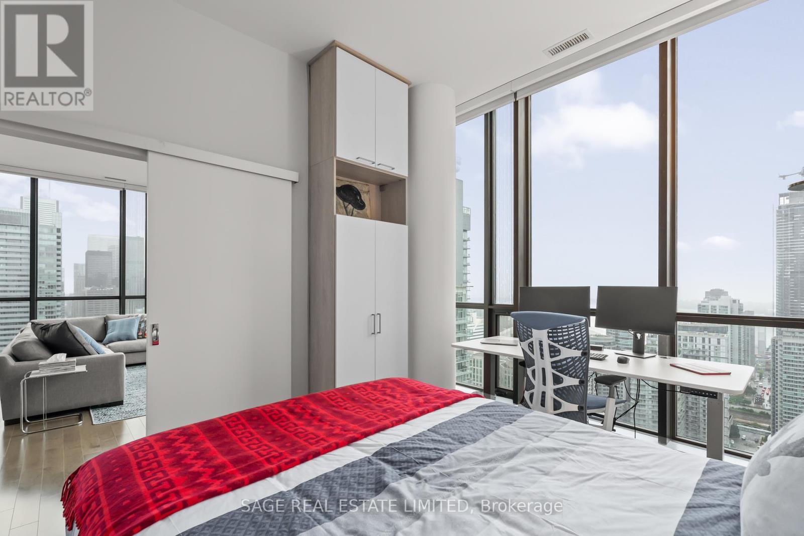 3505 - 8 Charlotte Street, Toronto, Ontario  M5V 0K4 - Photo 20 - C12422257