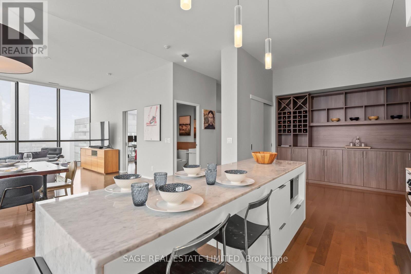 3505 - 8 Charlotte Street, Toronto, Ontario  M5V 0K4 - Photo 5 - C12422257