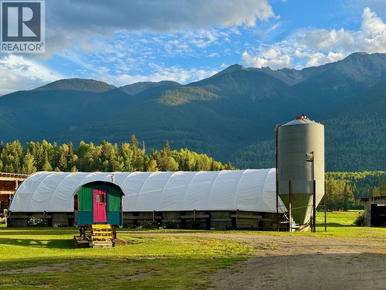 6161 Dunster Station Road, Dunster, British Columbia  V0J 1J0 - Photo 33 - R3008831