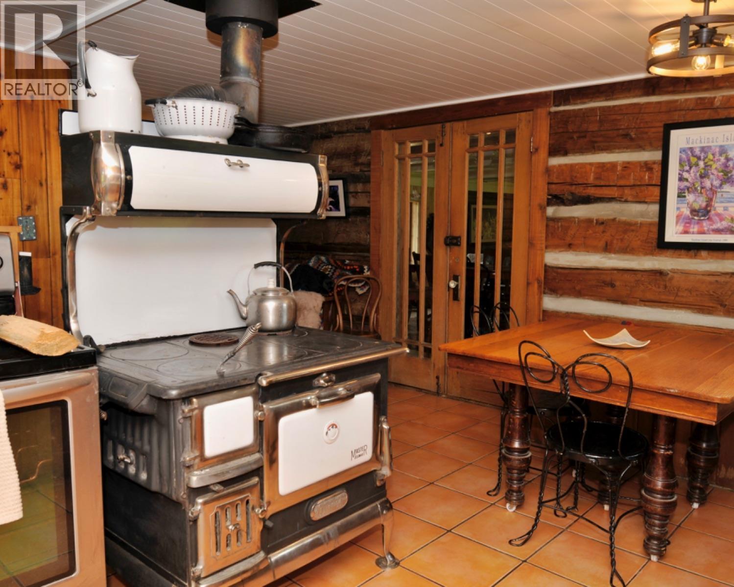 6161 Dunster Station Road, Dunster, British Columbia  V0J 1J0 - Photo 17 - R3008831