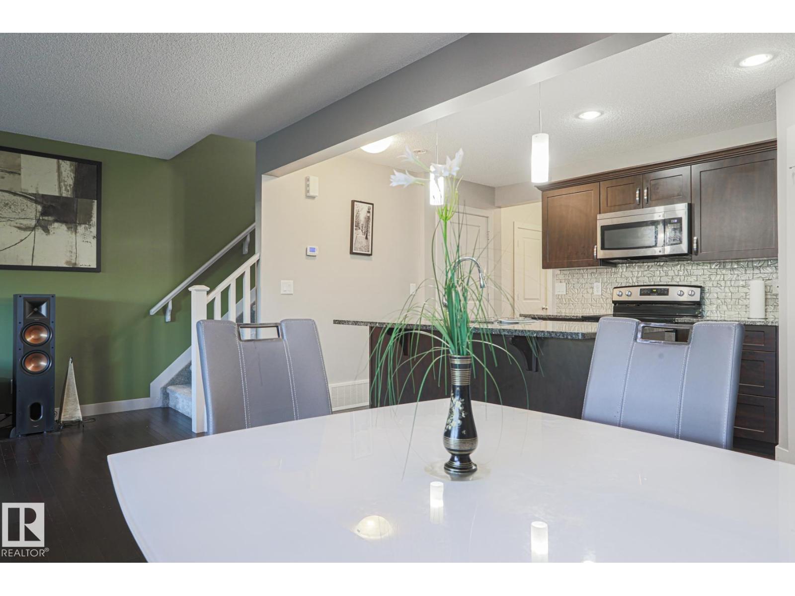 1735 Hammond Cr Nw Nw, Edmonton, Alberta  T6M 0K4 - Photo 8 - E4459096