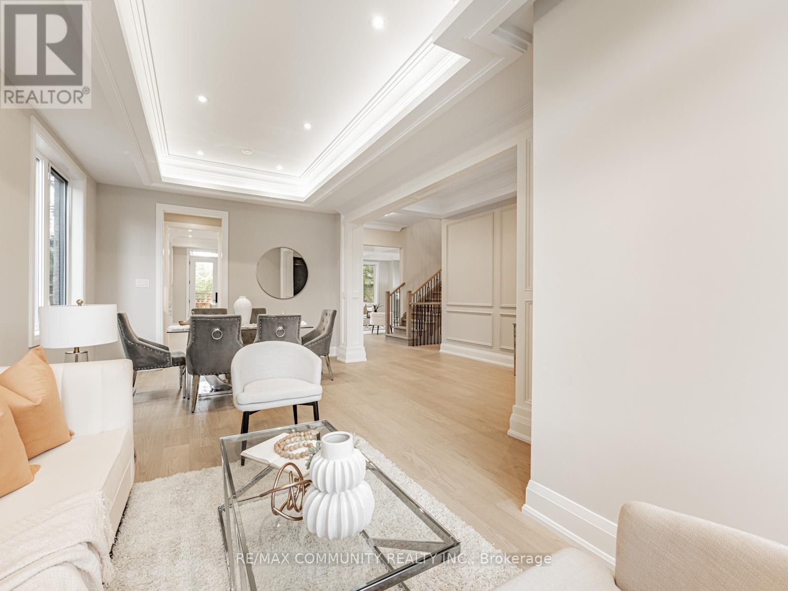 37 Sugarbush Square, Toronto, Ontario  M1C 3M6 - Photo 6 - E12422216