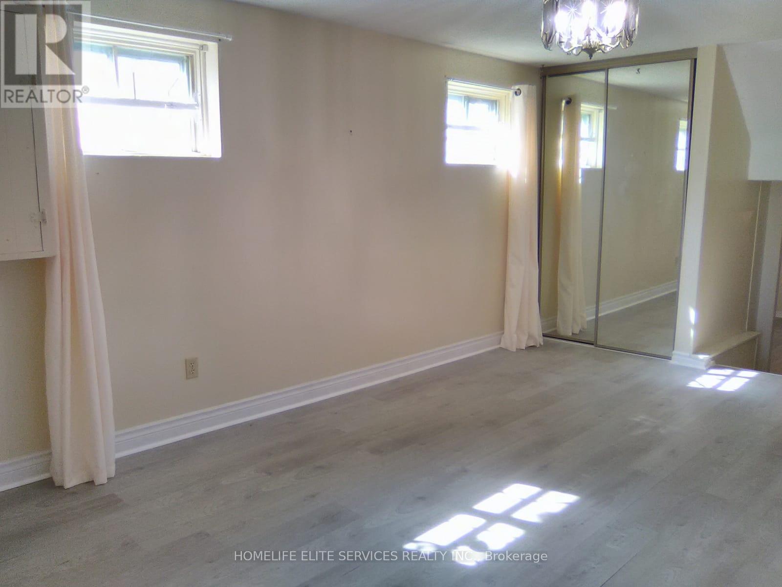 1903 Rosefield Road, Pickering, Ontario  L1V 3K1 - Photo 13 - E12422283