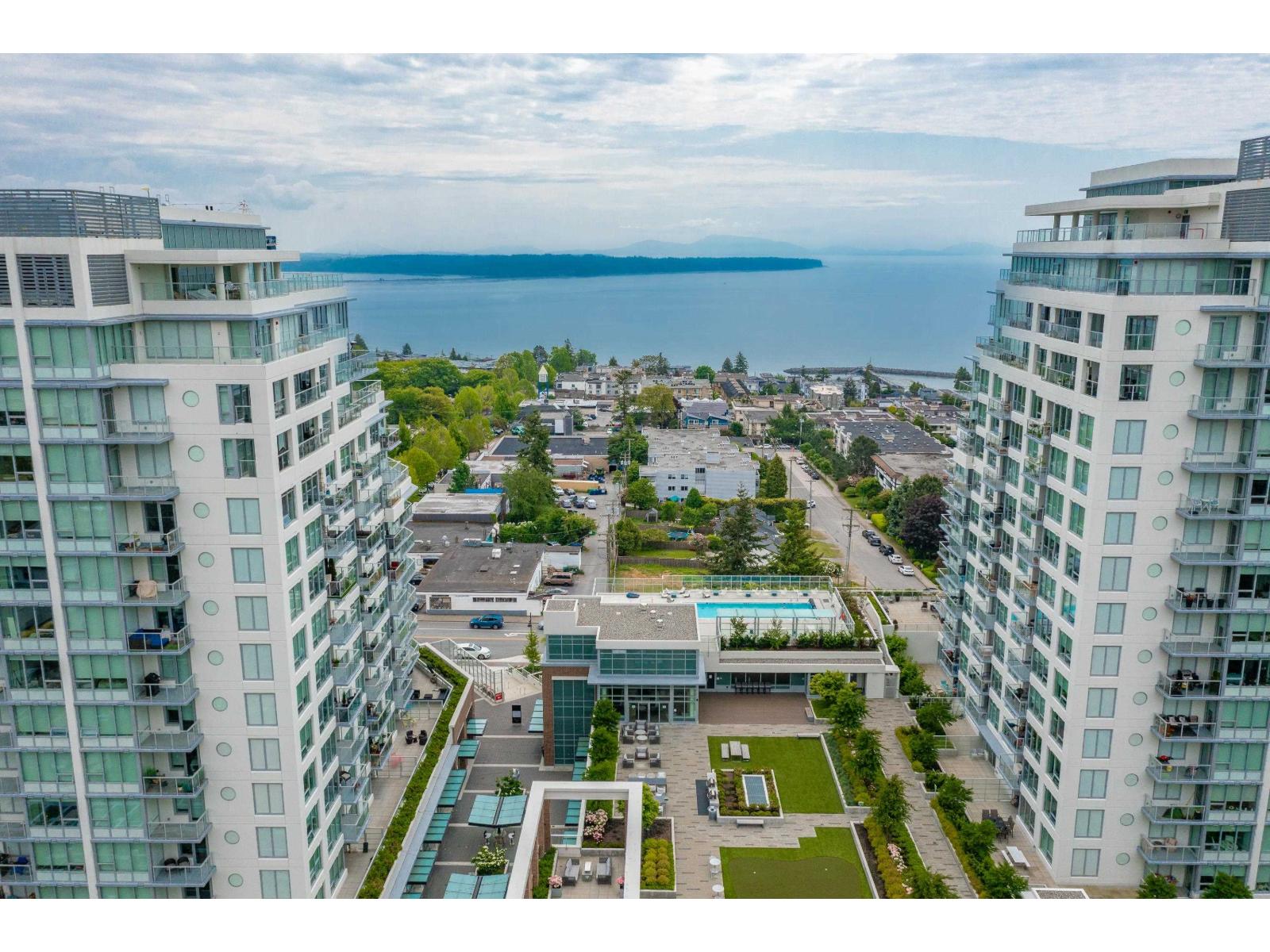1503 15165 Thrift Avenue, White Rock, British Columbia  V4B 0C1 - Photo 2 - R3050931