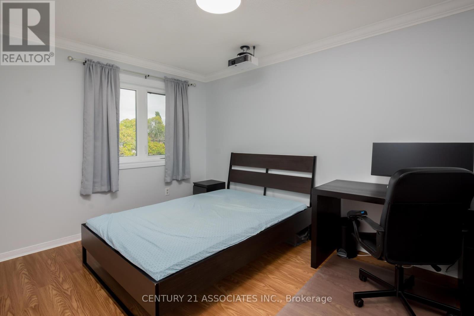 3158 Harris Crescent, Mississauga, Ontario  L5N 4Y5 - Photo 22 - W12421932